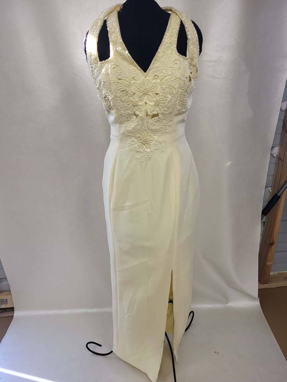 Y2K Sterling by Stone Ferris Yellow Beaded Halter Evening Gown Size 4